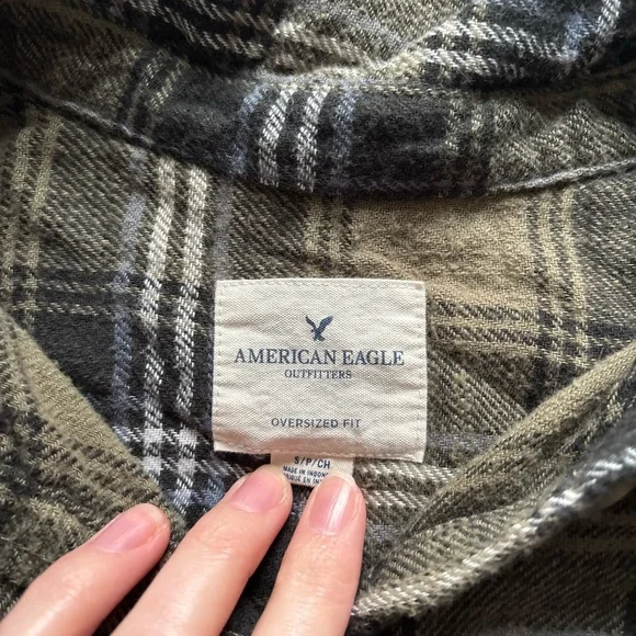 American Eagle Outfitters Distressed Green Plaid Button-Down Shirt - Picture 2 of 13